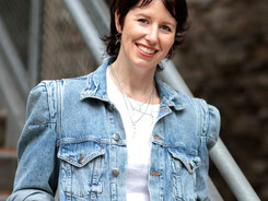 The Picture Book Buzz - Interview with Leanne Hatch