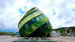 Lam Vien Square