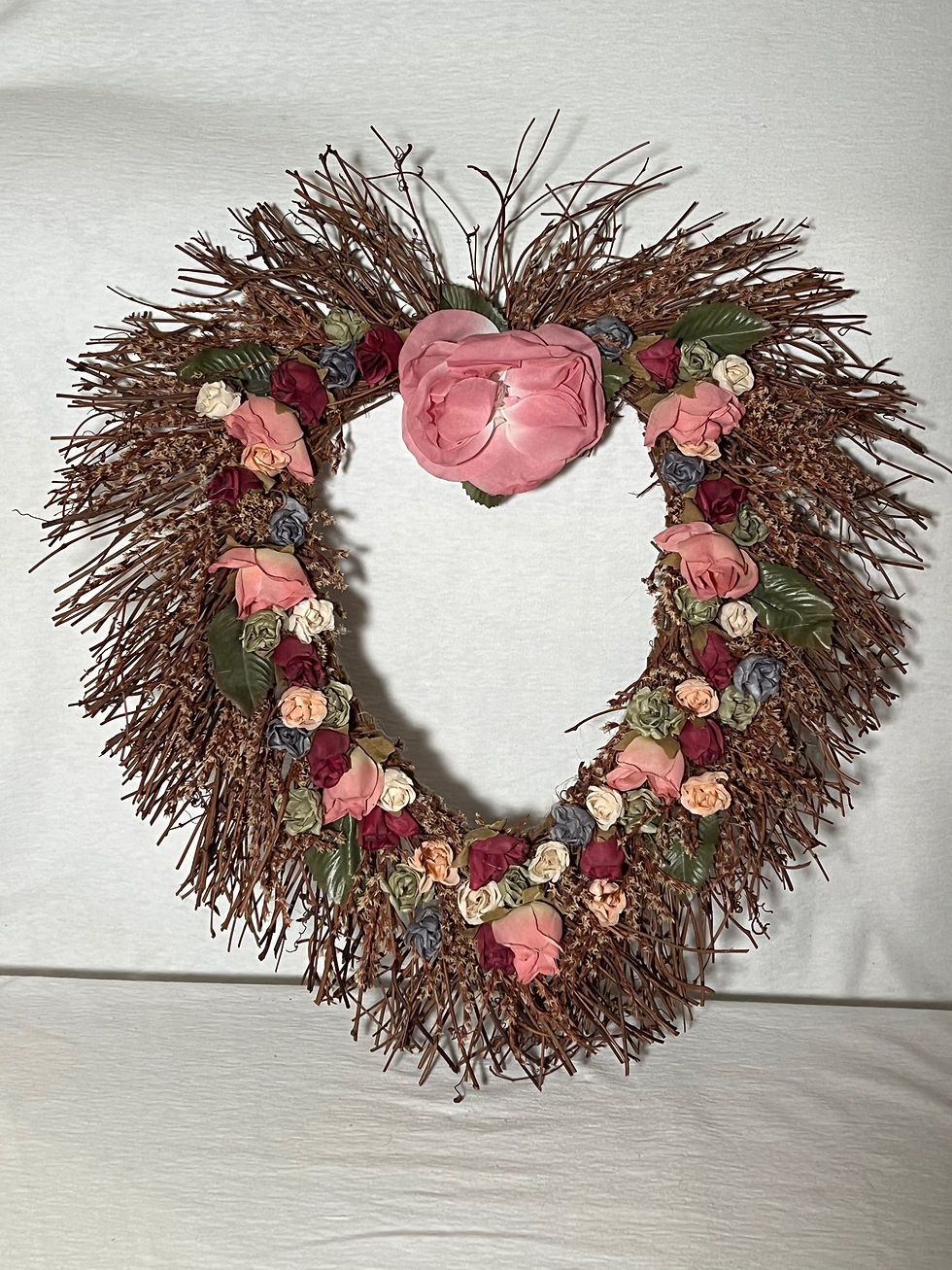 Dried Grapevine Floral Heart-Shaped Wreath|18x17