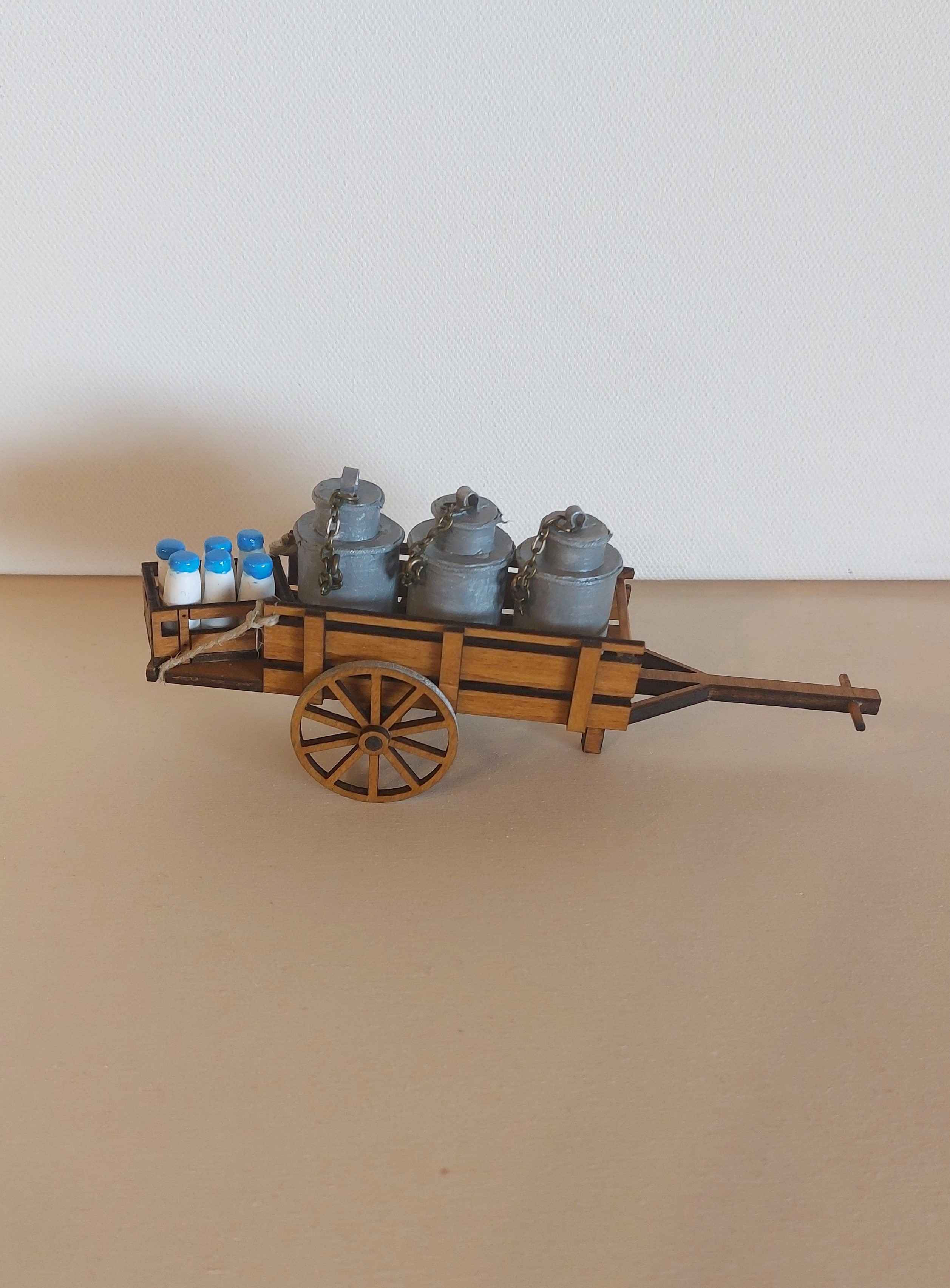 LE CHARIOT DU LAITIER et ses bidons