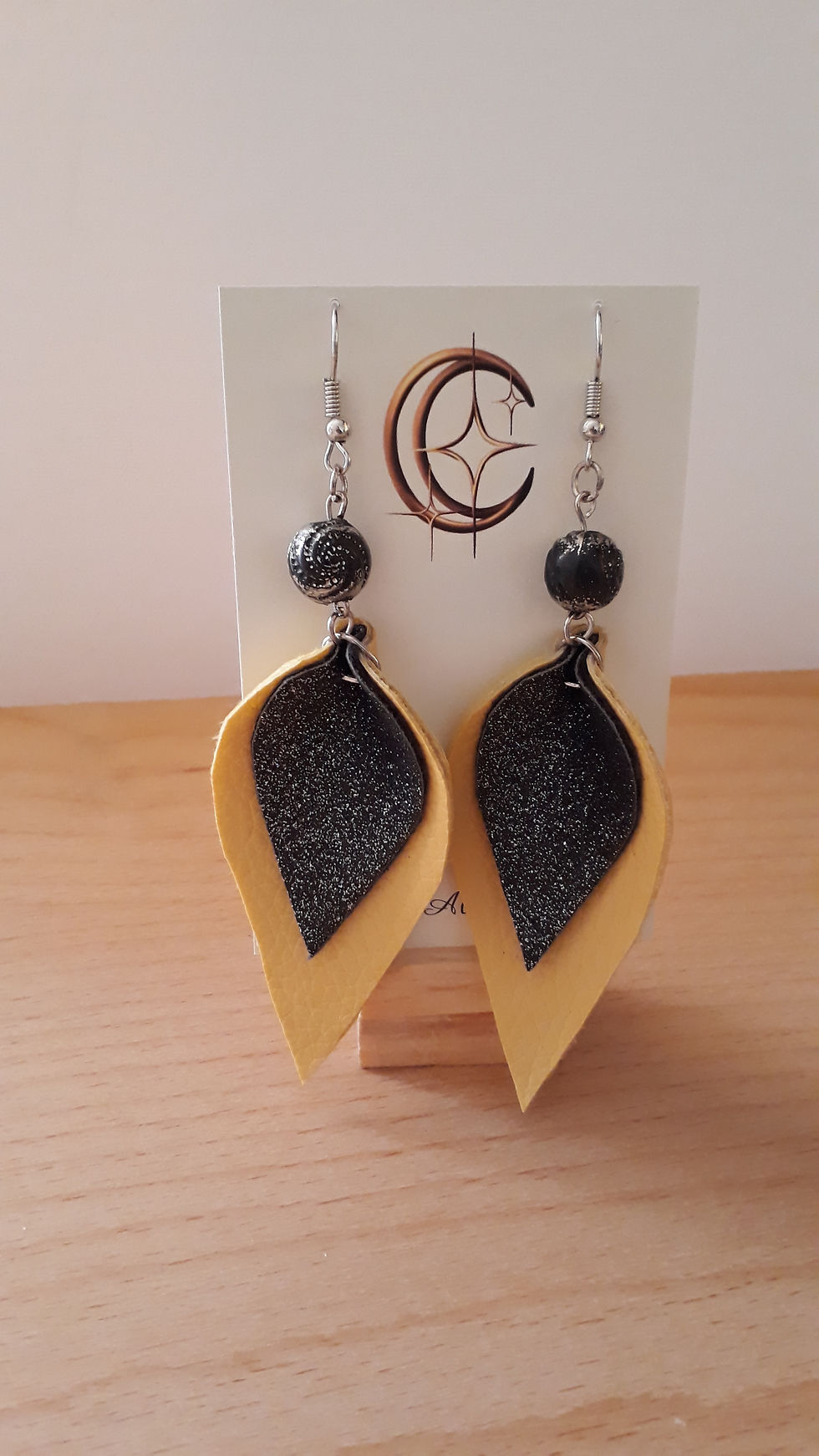 Miniature : BOUCLES LES SCINTILLANTES modèle 5