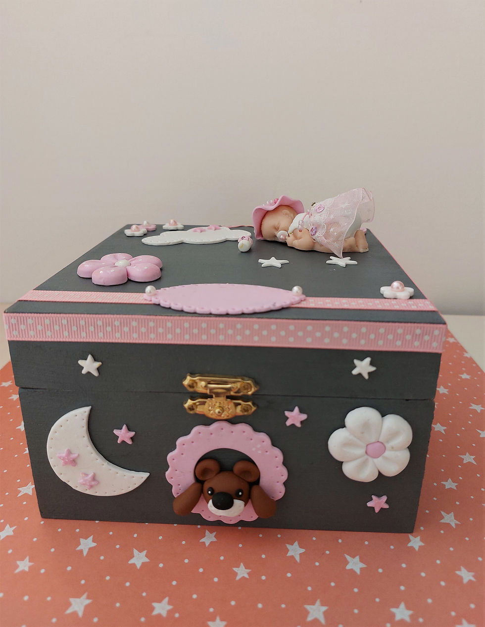 Miniature : MON COFFRET DE NAISSANCE rose vue de face