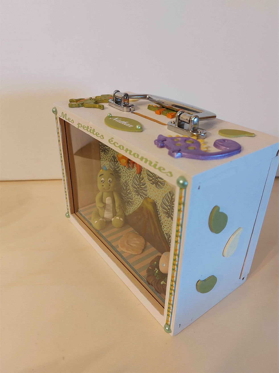 Miniature : Coffret MES PETITES ECONOMIES dinosaure vue côté gauche