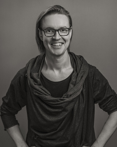AtomicSpa_A7R05769-MARKKU_BW.jpg
