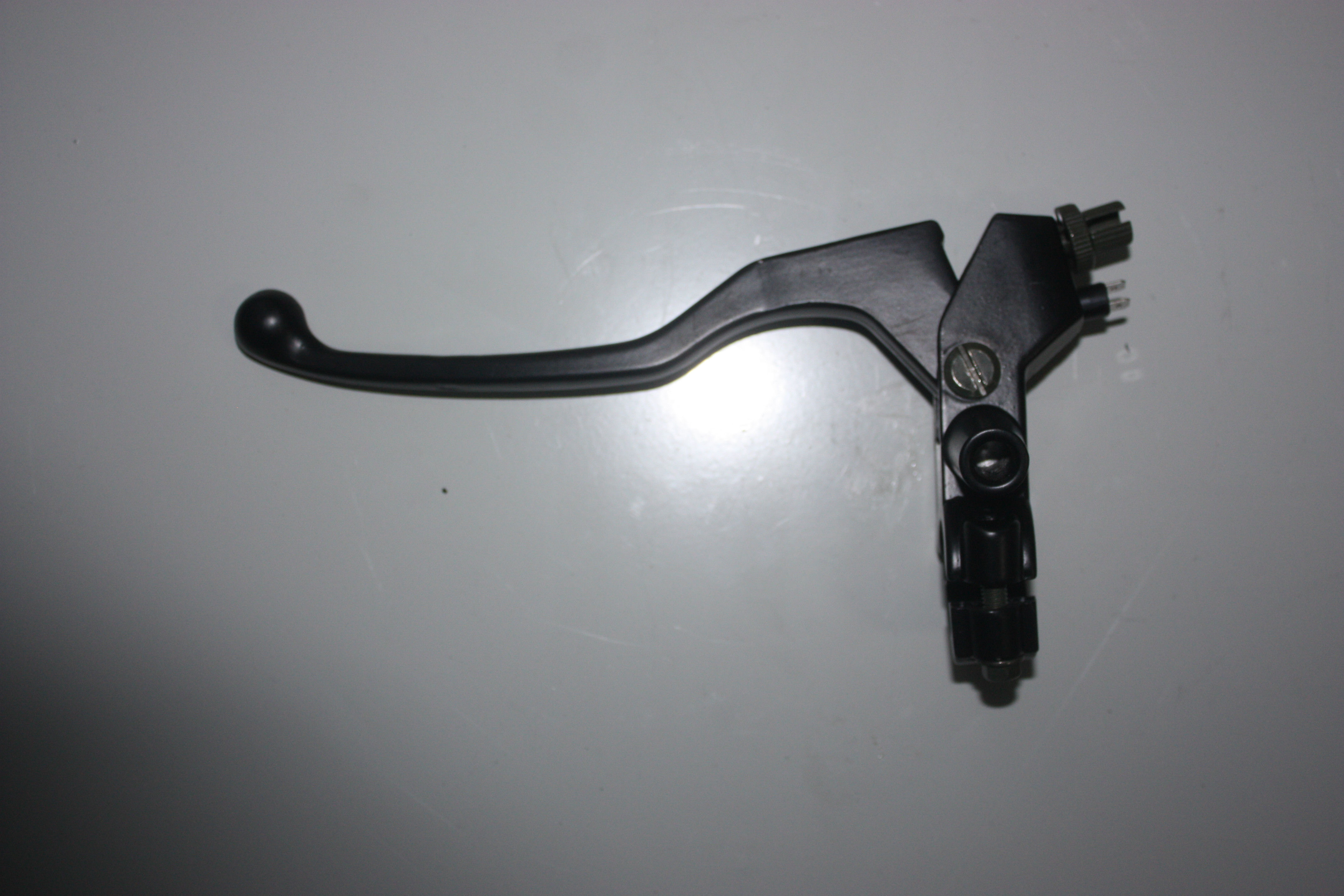 TİTUS DEBRİYAJ LEVYESİ