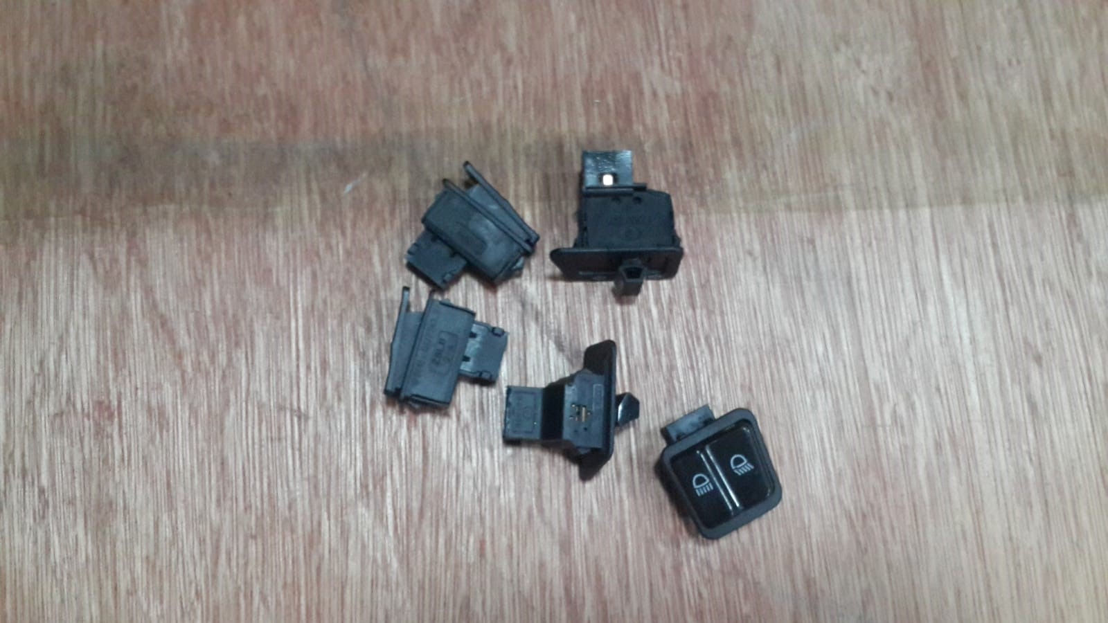 KR-203 TONGO DÜĞME SET