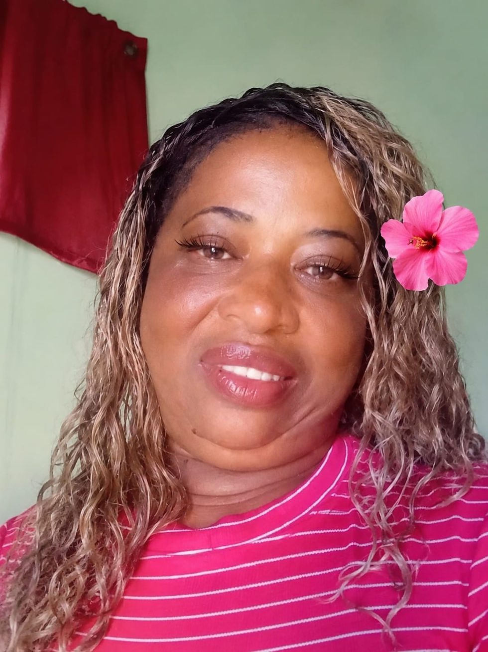 Simone Amorim.jpg