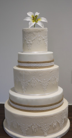 5 tier lace wedding cake
