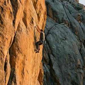 Défi Escalade en Falaise