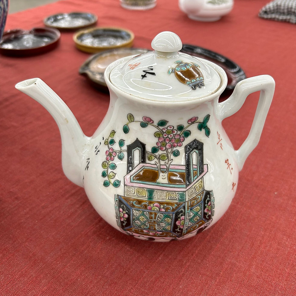 Thumbnail: Antique Chinese porcelain teapot