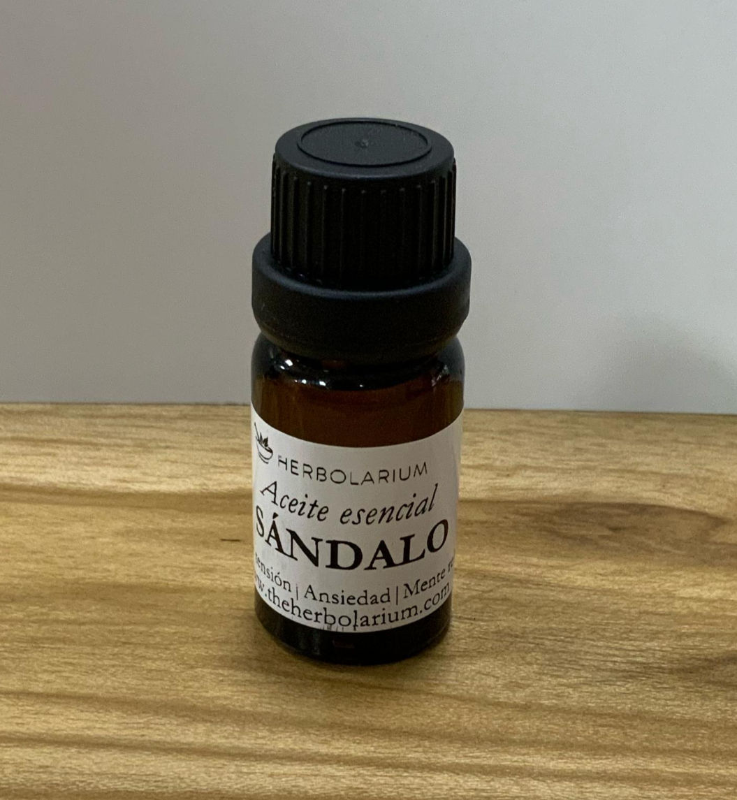 Sandalwood essential oil 10 ml - Aceite esencial de sándalo 10 ml