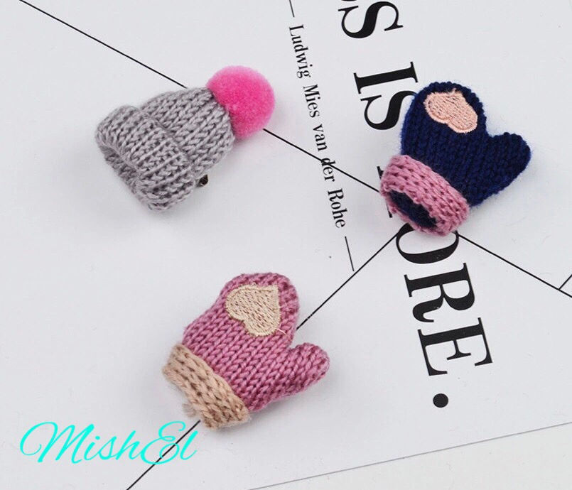 Миниатюра: Брошь "Шапочка"