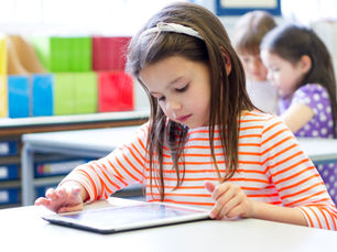 ΕΝΩΣΗ ΓΟΝΕΩΝ ΚΑΙ ΚΗΔΕΜΟΝΩΝ ΔΗΜΟΥ ΩΡΑΙΟΚΑΣΤΡOΥ: «Ευχές για καλή χρονιά»