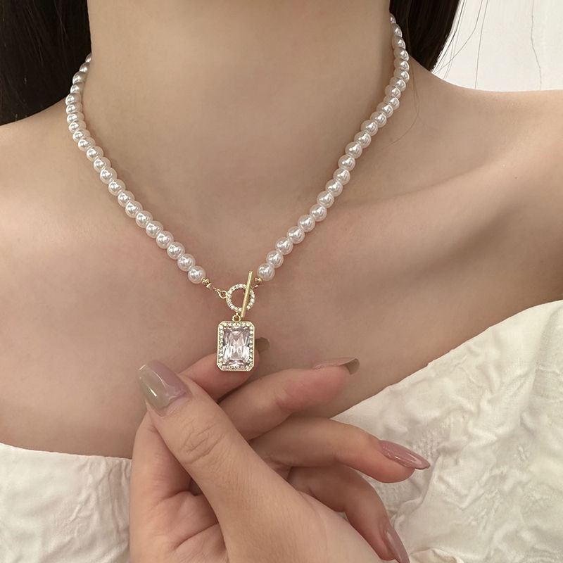 Thumbnail: The Aureline Pearl Drop - Variants