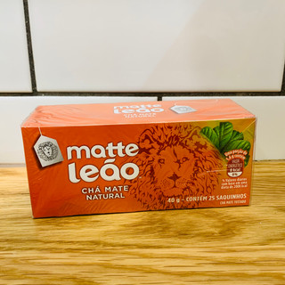 MATTE LEAO