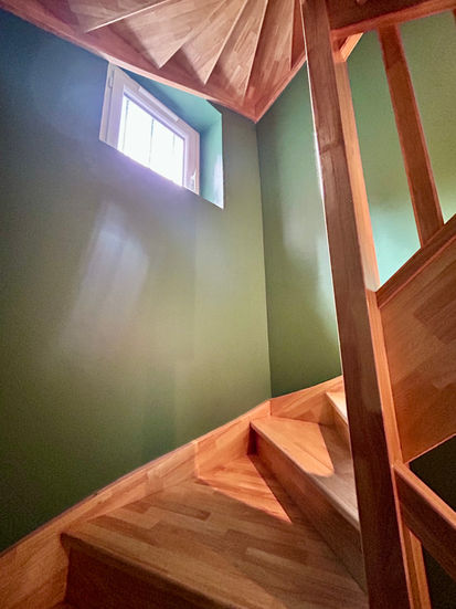 Cage d'escalier immeuble rénovée