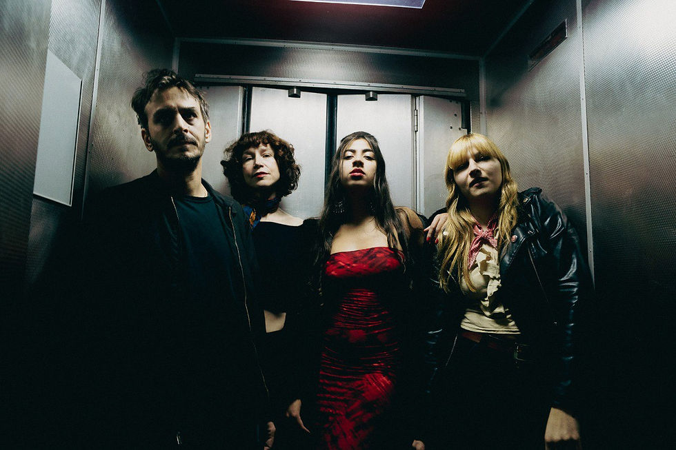 LA TAF & BOOMERANG présentent BELLA AND THE BIZARRE