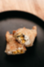 EMPANADA HUMITA Elote, Queso Crema y Rajas