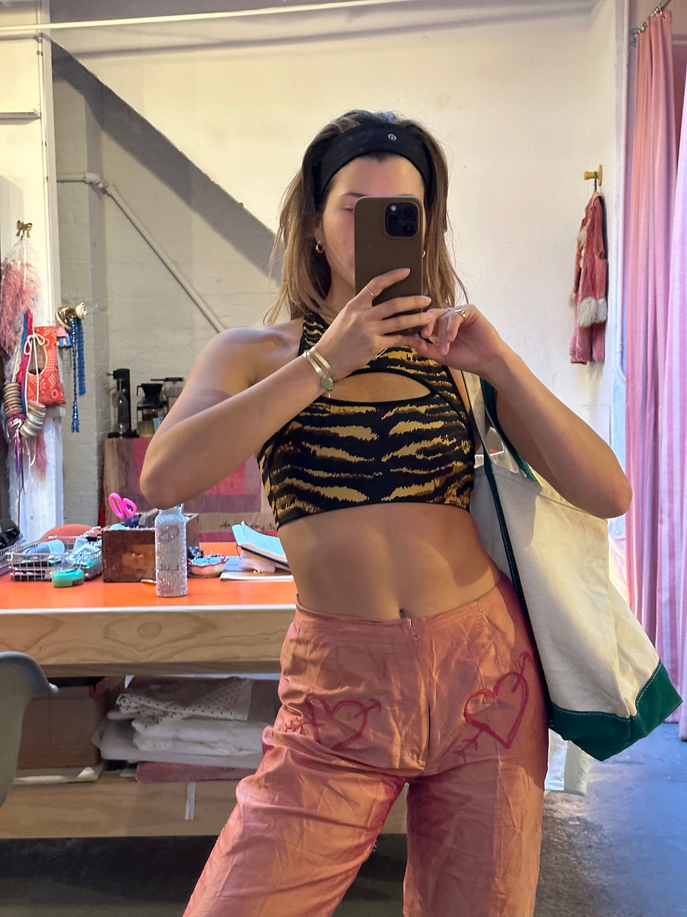 Thumbnail: Heart Pants