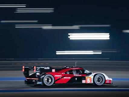 Porsche em primeiro no prólogo da prova do Qatar: Makowiecki lidera último dia de prólogo do WEC no Catar, colocando Penske no topo
