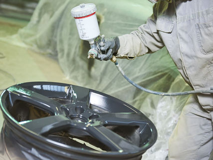Pintura de Rodas, Emblemas e Componentes do Carro: Um Guia Completo