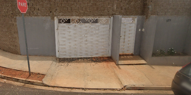 Frente Casa Rio Preto