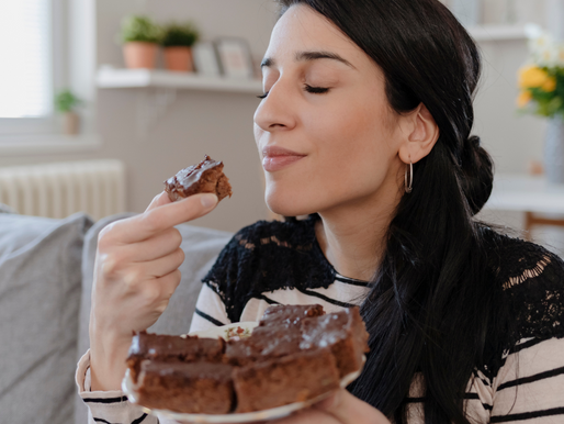 Balancing Cravings and Calories: The Ultimate Guide to Healthy Indulgence