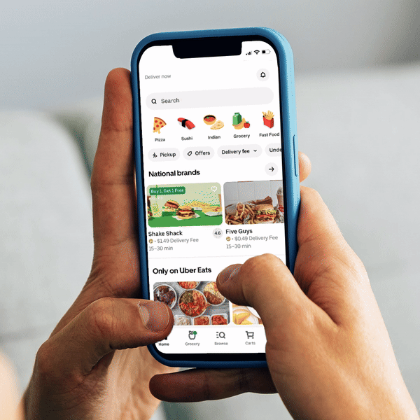 winland-mascot-mockup-phone-ezgif.com-video-to-gif-converter.gif