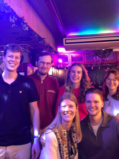 Ons eerste activiteit! Gezellig drankjes gedaan bij Back and forth in Utrecht.