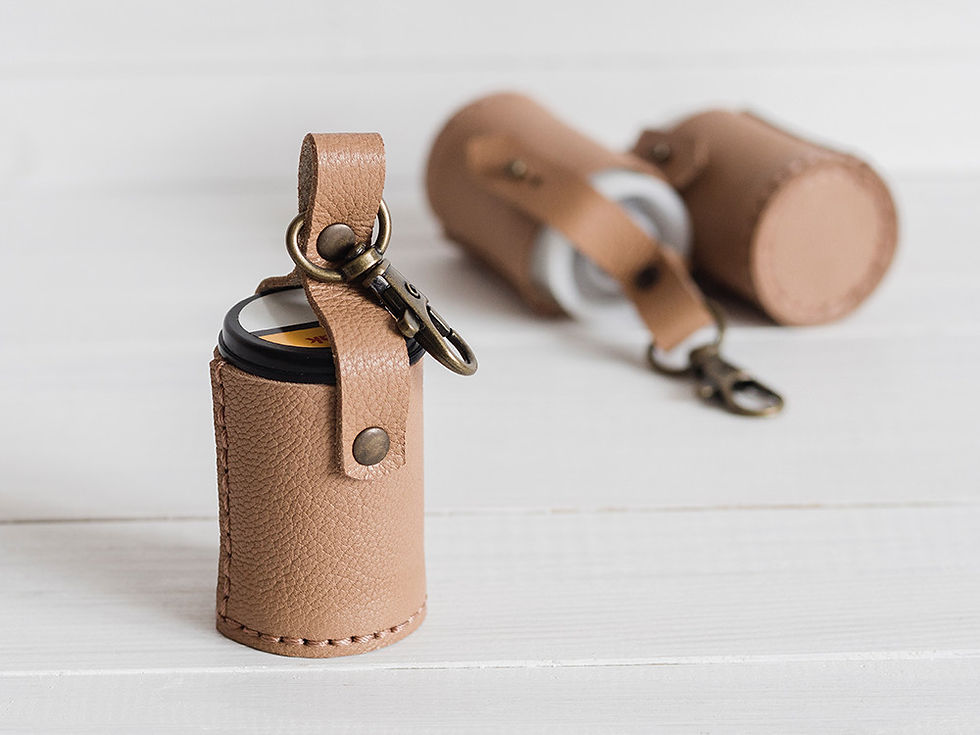 Port-film Peanut (35mm) din piele