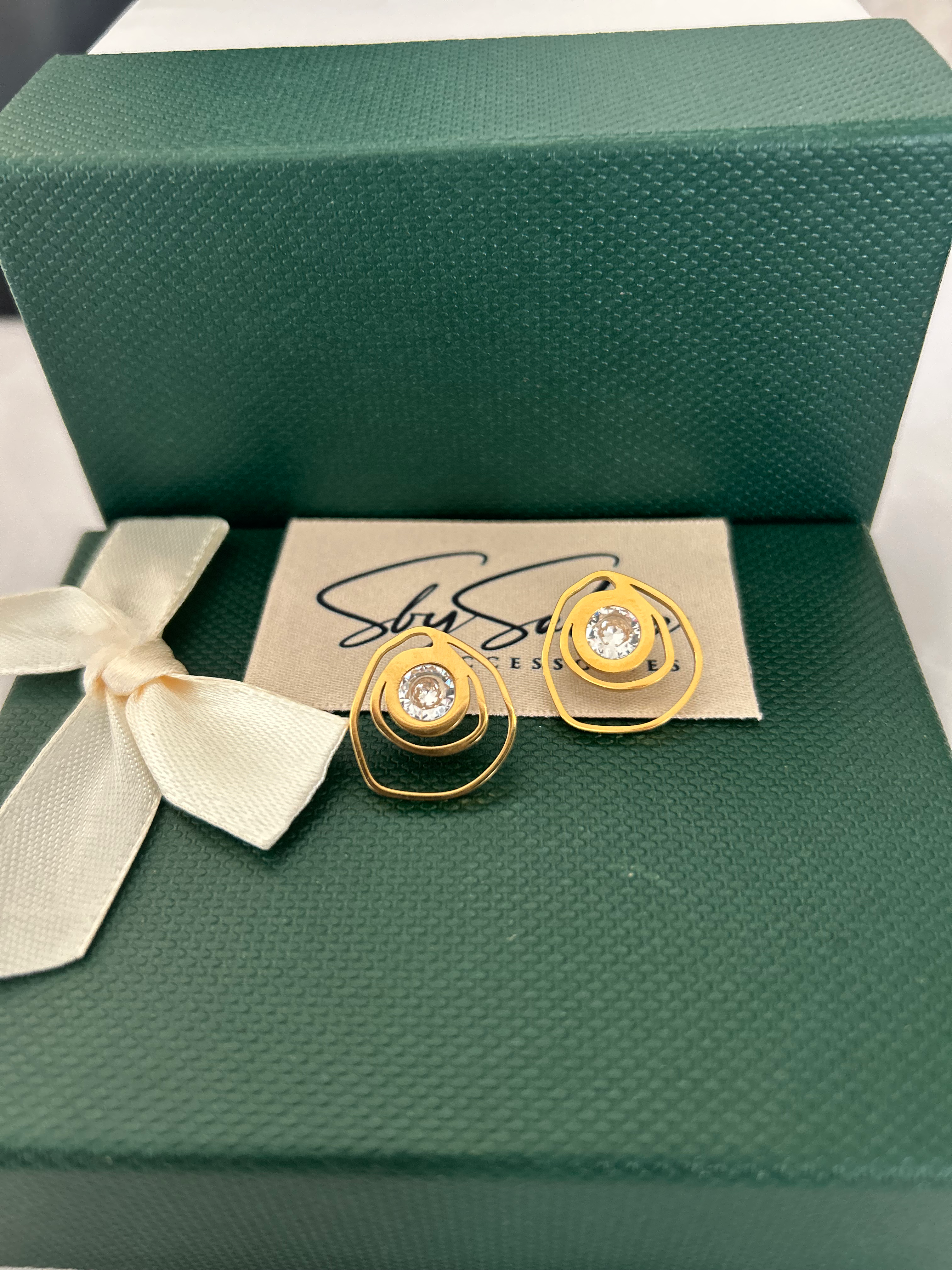 Sophia Gold Stud earrings