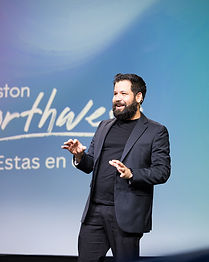 Pastor Daniel Pino