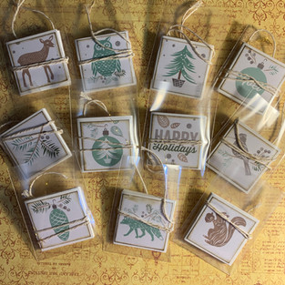 Holiday Accordian Photo Keeper Mini