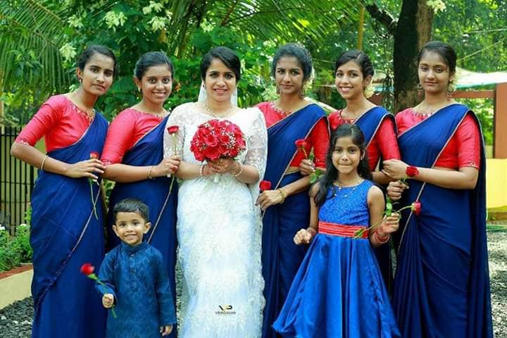 Thumbnail: Wedding dress for flower girls 