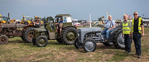 tractor.jpg