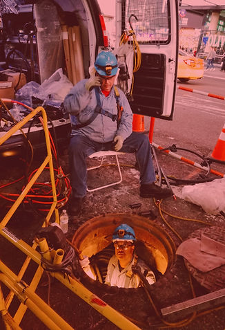 Construction workers in New York City_ed