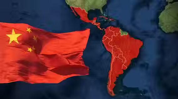 De socio comercial a aliado estratégico: la evolución de la política de China hacia América Latina y el Caribe (2008–2025)