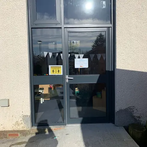 Aluminium door entrance