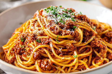 u3325951683_Authentic_Italian-style_spaghetti_Bolognese_serve_2a7f481f-0c4f-427a-b607-b0e3
