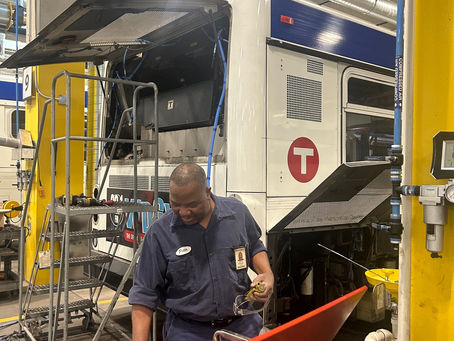 Metro Transit is pushing the pedal on hiring mechanics 