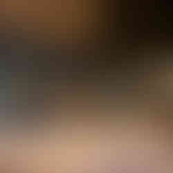 Kepos Balık Evi’nde akşam servisi öncesi hazırlanmış rezervasyon masaları