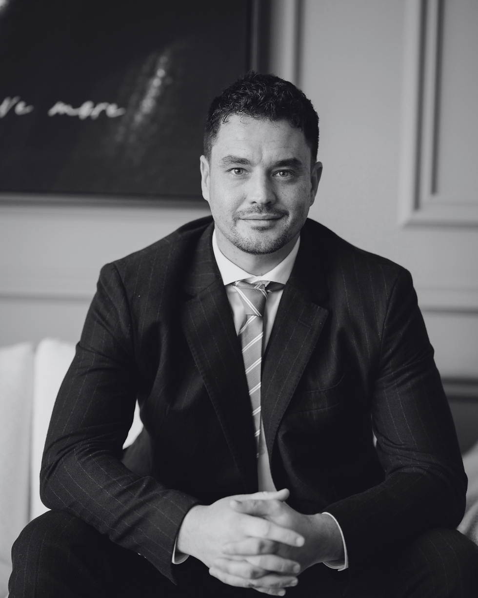 Add a little bit of bodXXy text.png