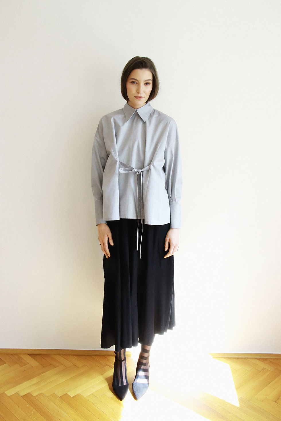 Thumbnail: ladies’ shirt with reversed opening in cotton fabric, made in the czech republic