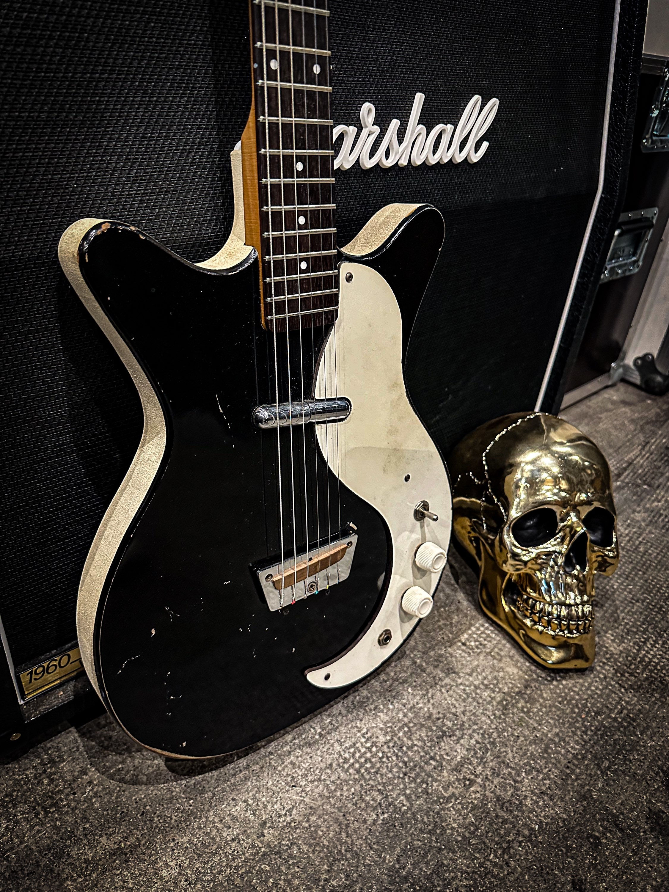 Danelectro model 3011 from 1960