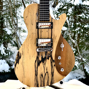 Adrien-Roldan-Luthier.jpeg