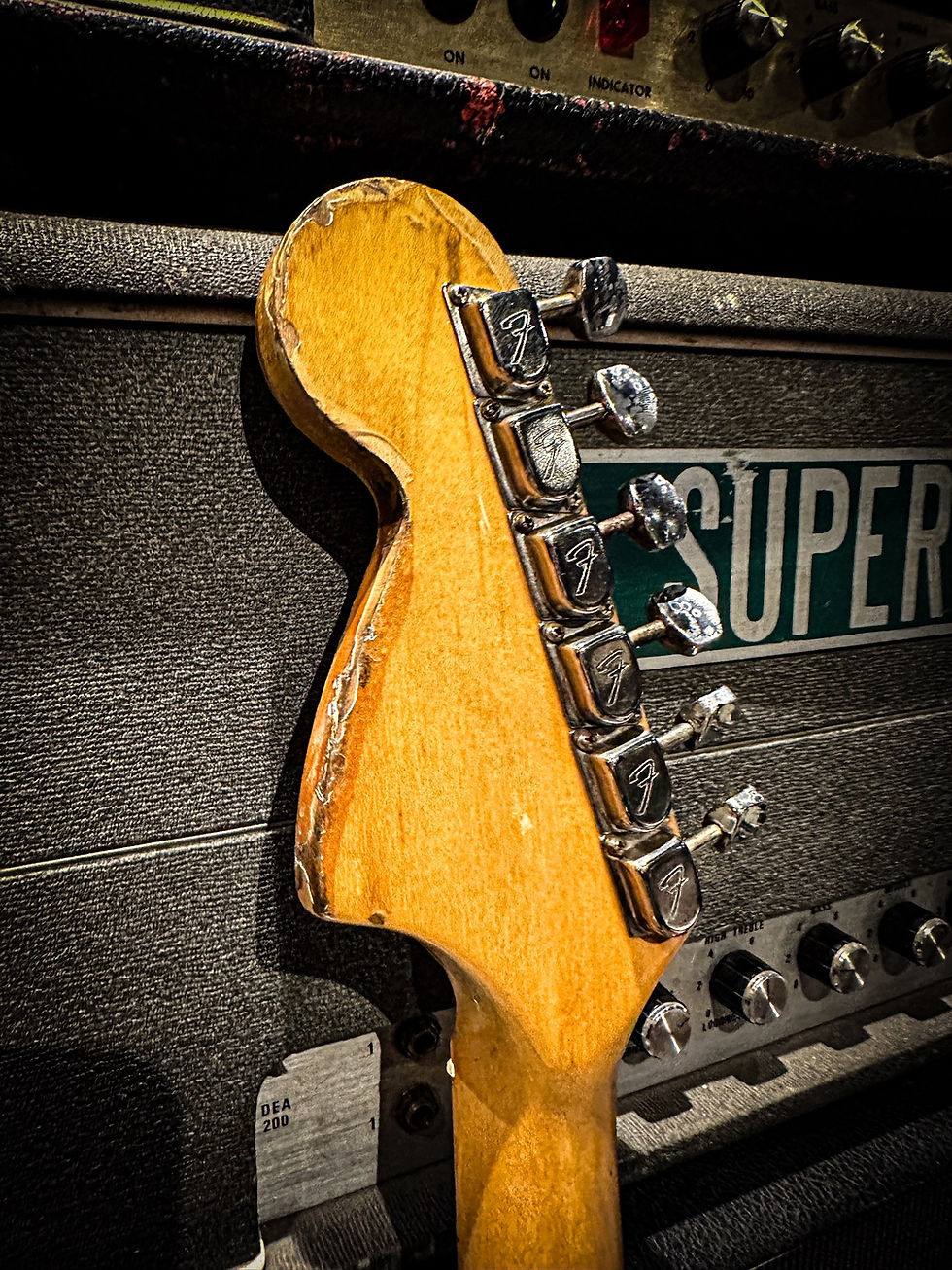 Thumbnail: Fender Stratocaster tri tone sunburst 1979