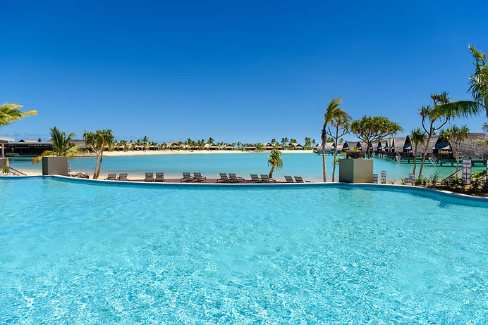 MH_NANMC_pool_001.jpg