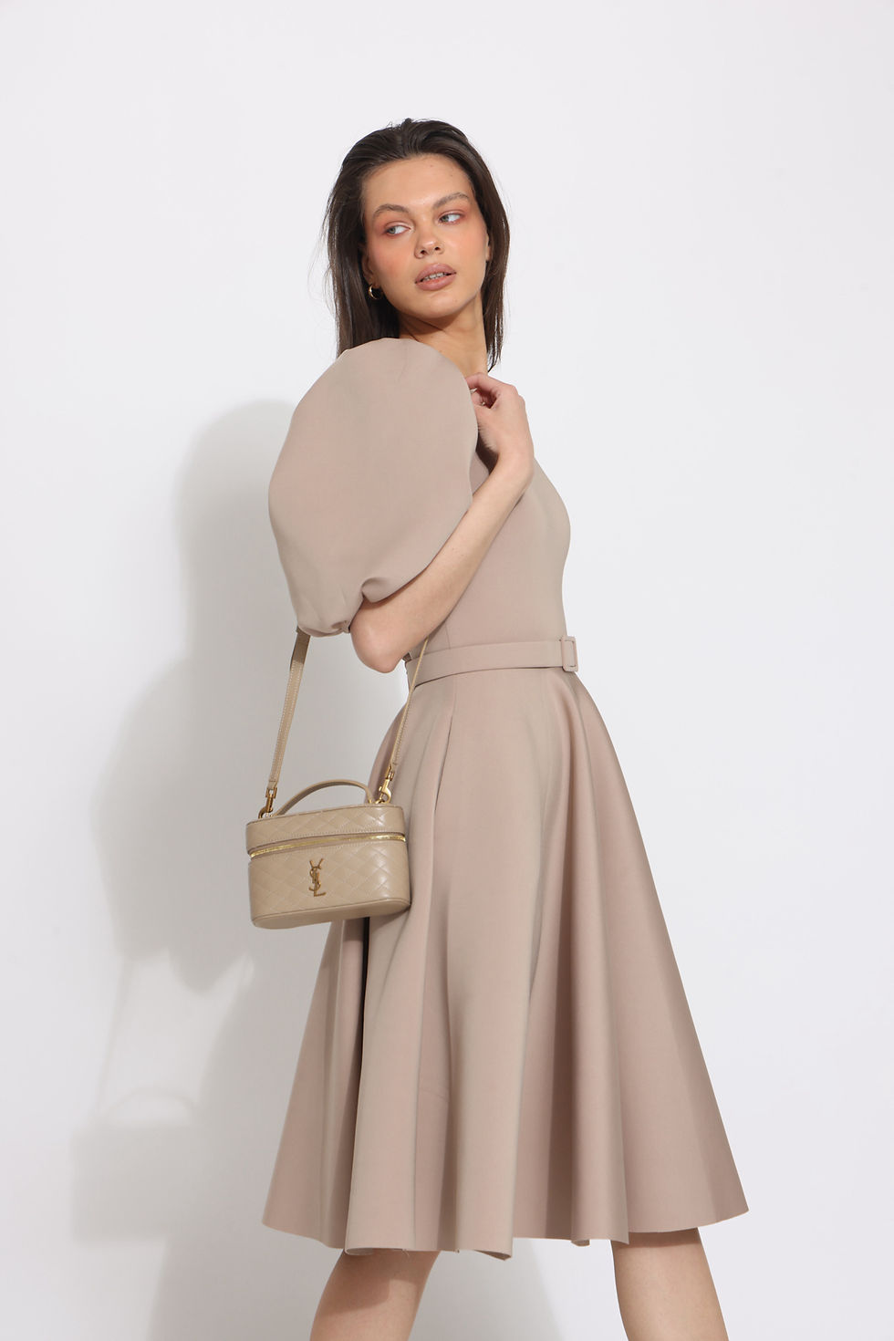 תמונה ממוזערת: Queen dress קיימת ב6 צבעים 