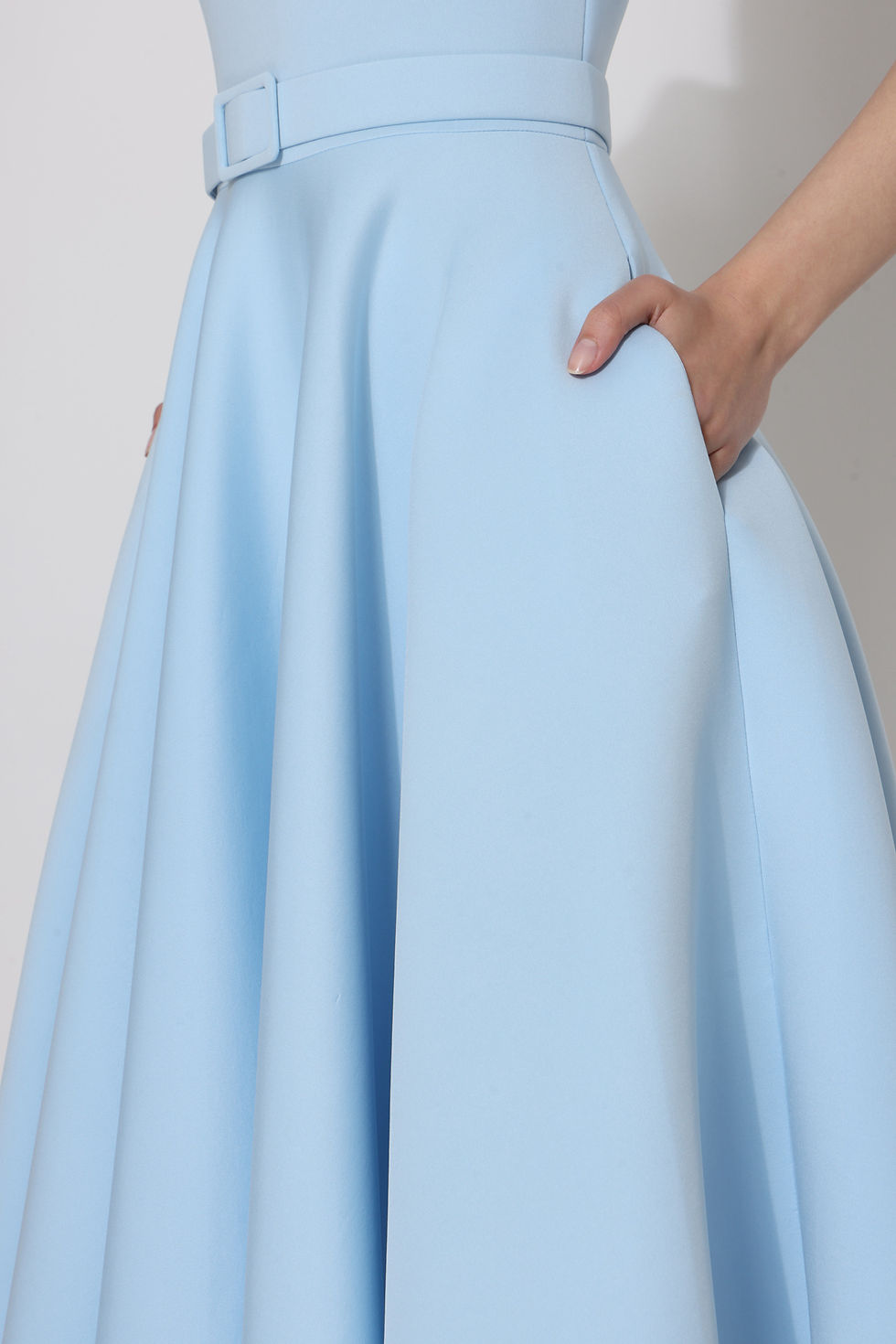 תמונה ממוזערת: Queen dress קיימת ב6 צבעים 