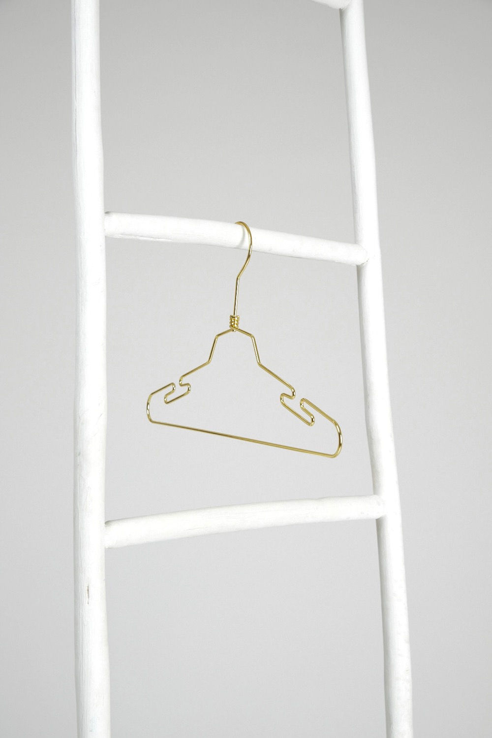 קולב זהב מלא סטייל 